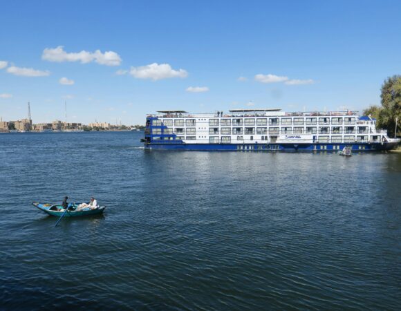 3Nights 4 Days Nile Cruise From Luxor to Aswan with Abusimbel temple with small group