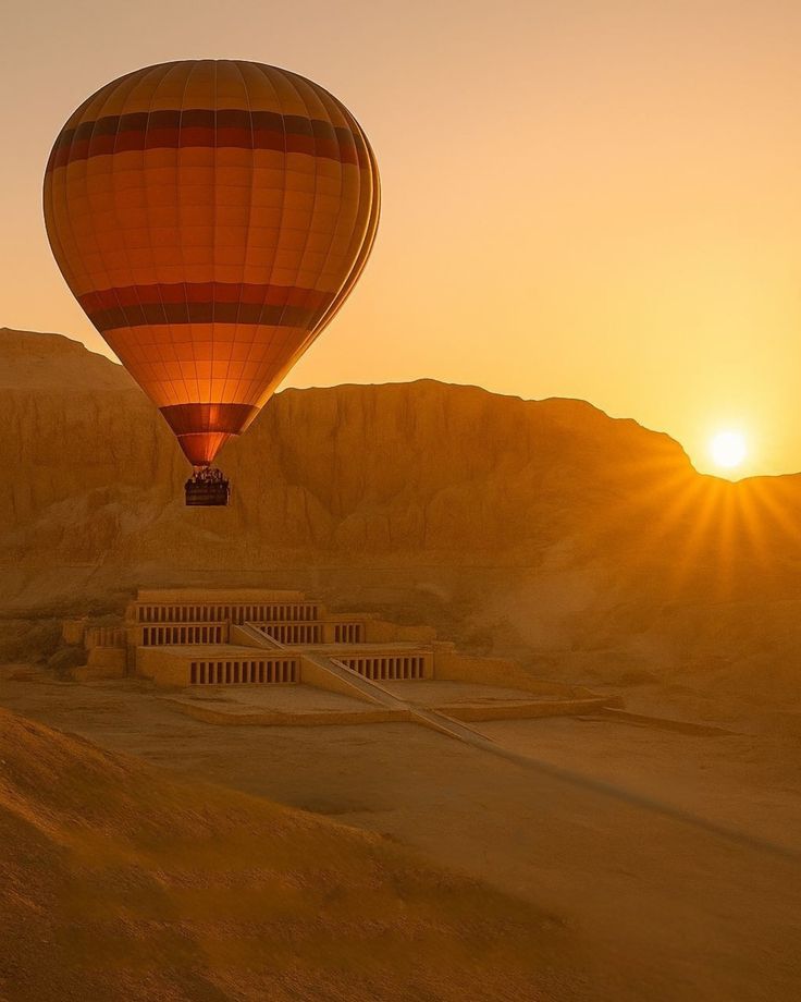 Hot air Balloon Ride In Luxor