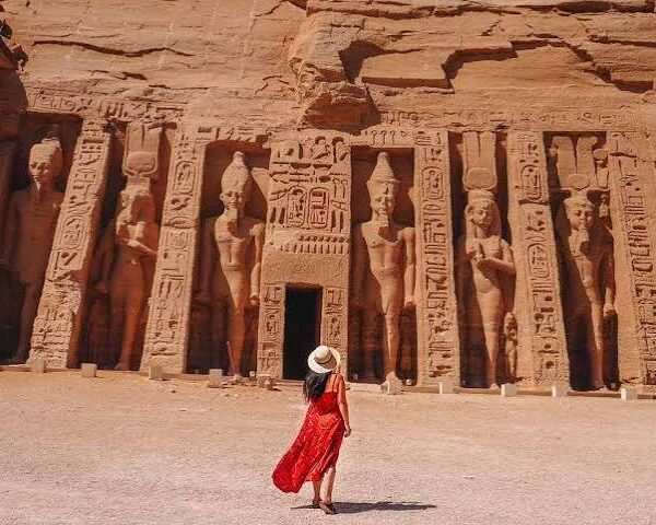 From Aswan : share a day tour to Abu Simbel with small group