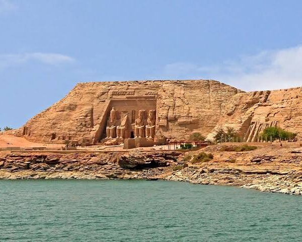 From Aswan : share a day tour to Abu Simbel with small group